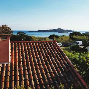 https://loft-t3-duplex-vue-mer-porquerolles.fr-provencehotel.com